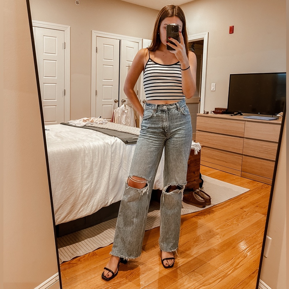Black and white striped crop top!